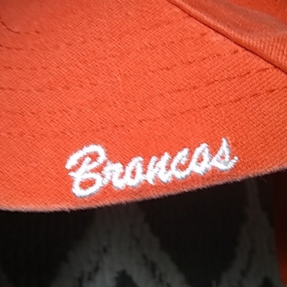 Hat - Picture 4 of 5